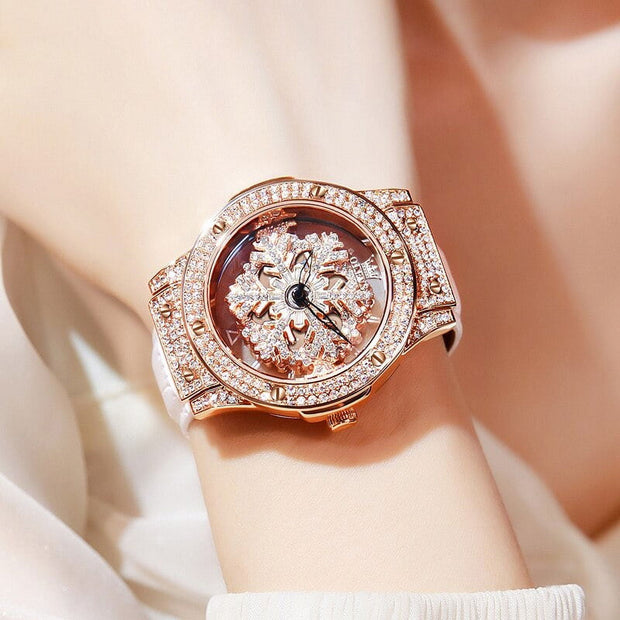 New Diamond Pentacle rotates Wristwatch For Female